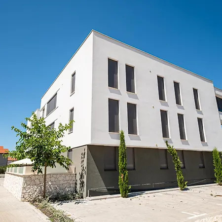 Rubi Lägenhet Zadar